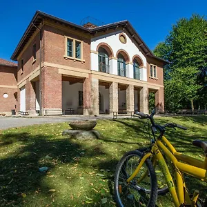 E Ostello, Parco Di Monza, Cascina Costa Alta Hostel Monza